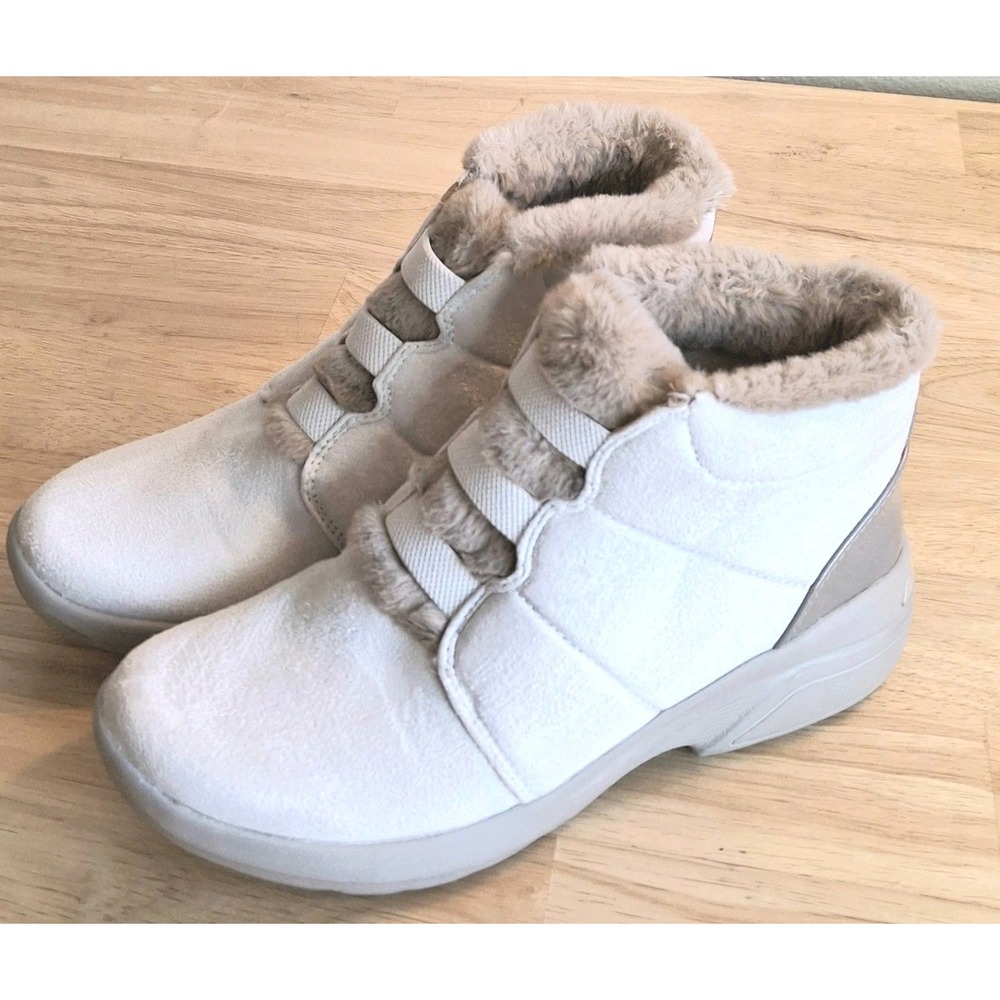 BZees Golden Puff Boots Womens 6M Ankle Bootie Fur Lined Casual Comfort Beige